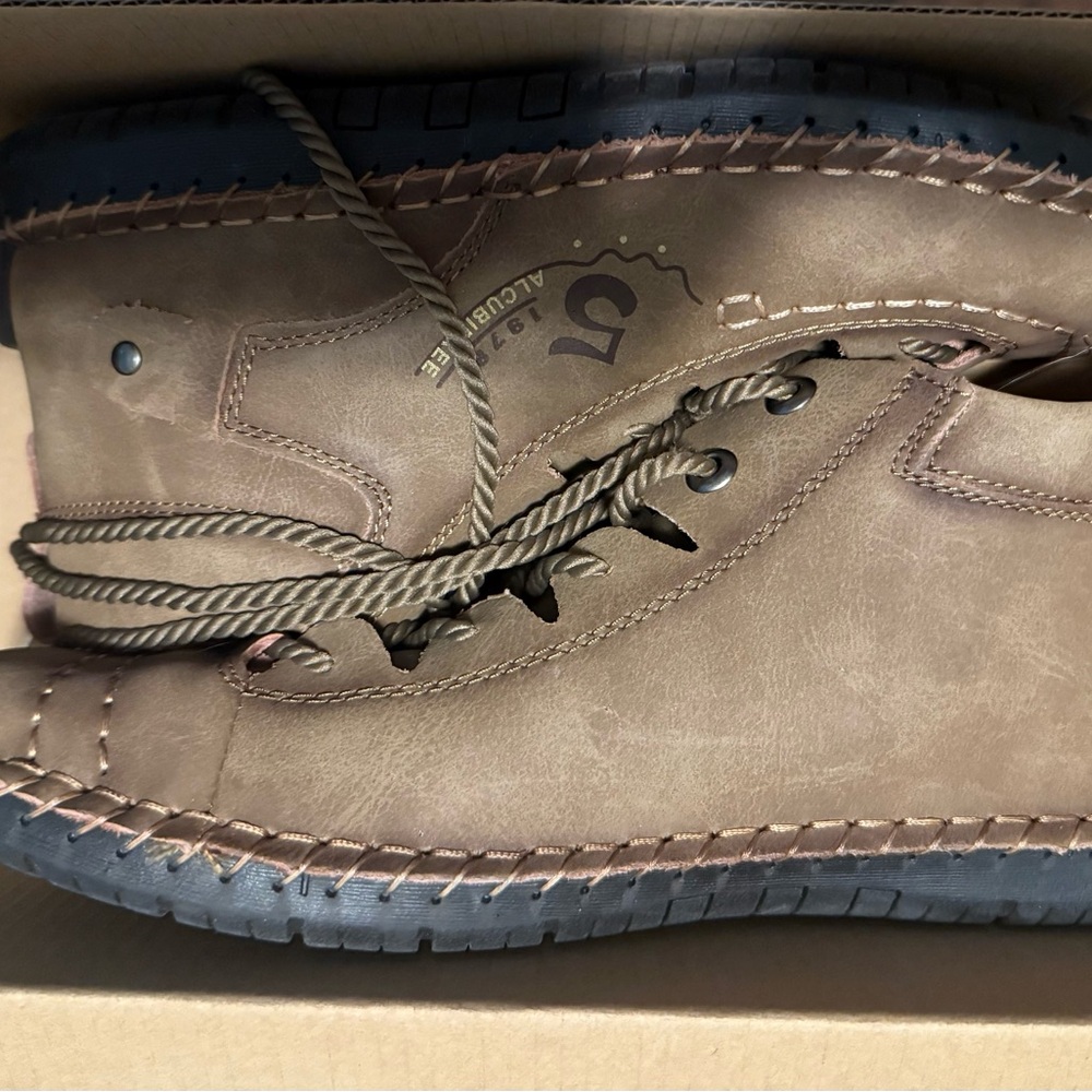 Men's Brown Casual Shoes New Never Worn